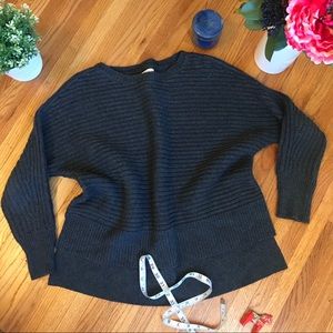 EUC Lou & Grey Boxy Cut Knit Sweater